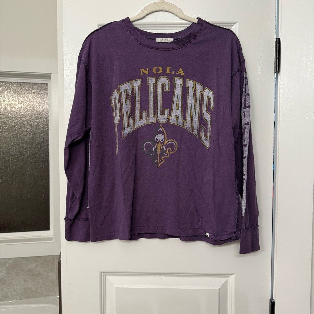 New Orleans Pelicans Gorpcore Athleisure Sporty Retro Gameday Chic Shirt- Small